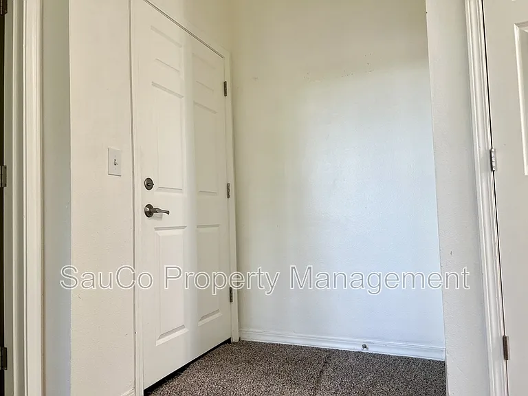 33763 E Columbia Ave #16 — Photo 2