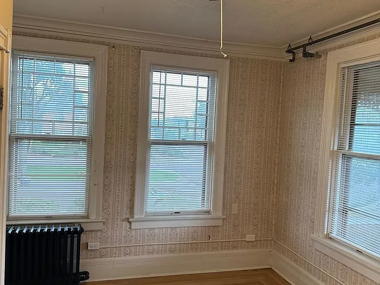 506 N Cascade Avenue — Photo 26