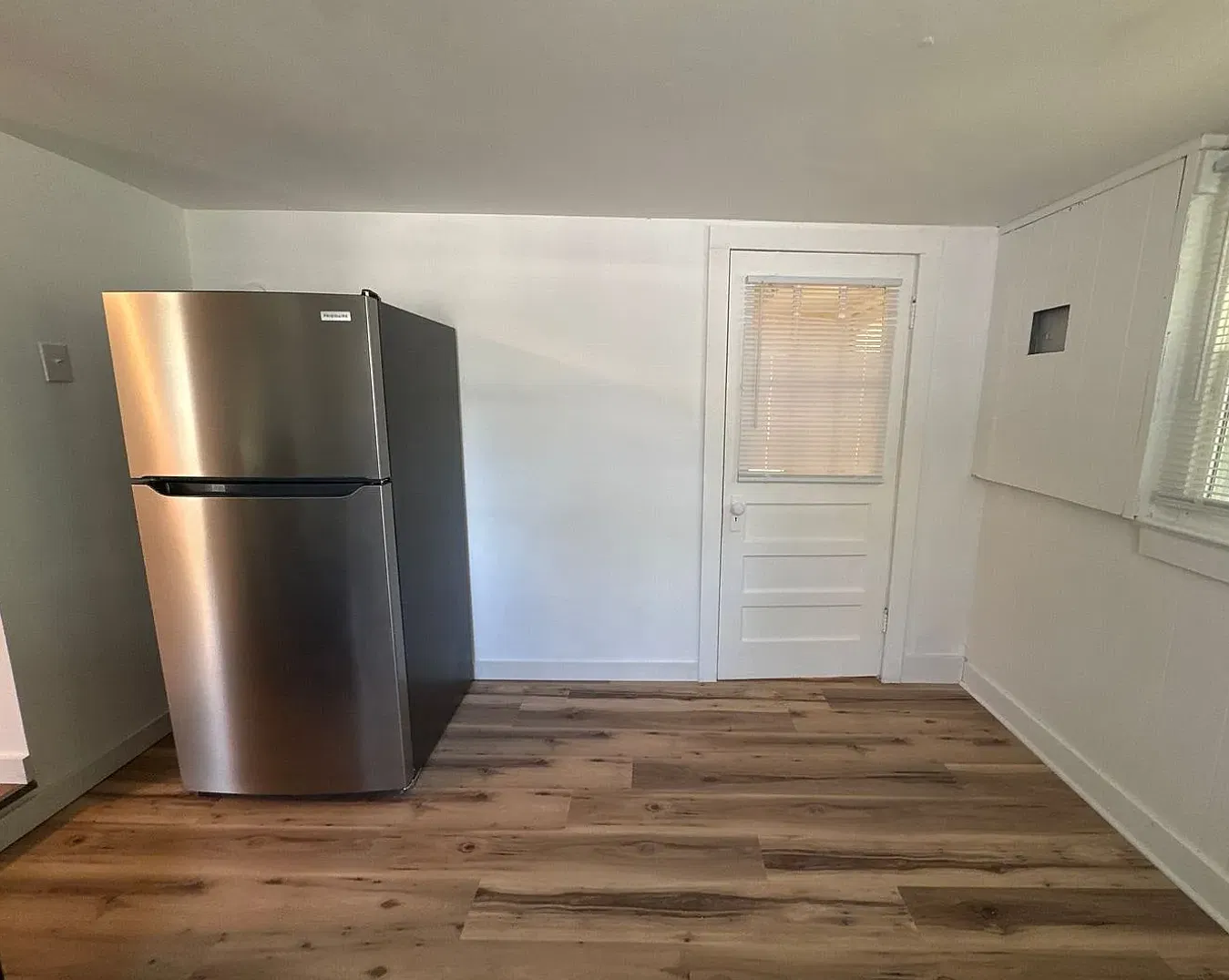 3 bed, 1152 sqft, $1,500 — Photo 3