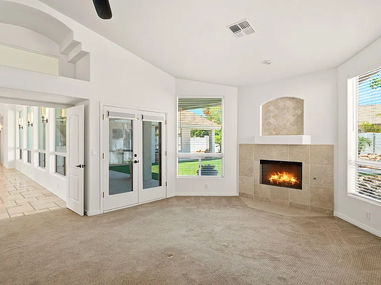 8638 E Dahlia Dr — Photo 31