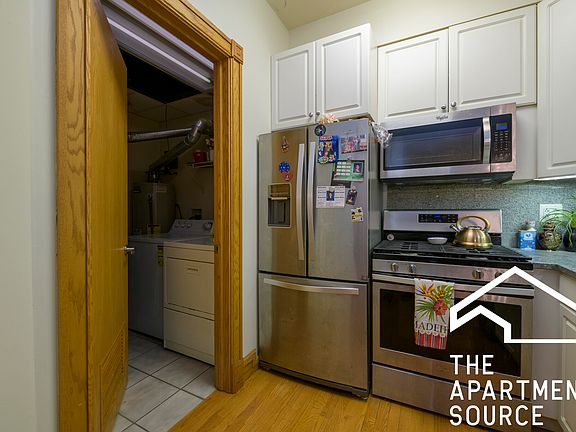 2nd image of 1162 W Grand Ave APT 3R