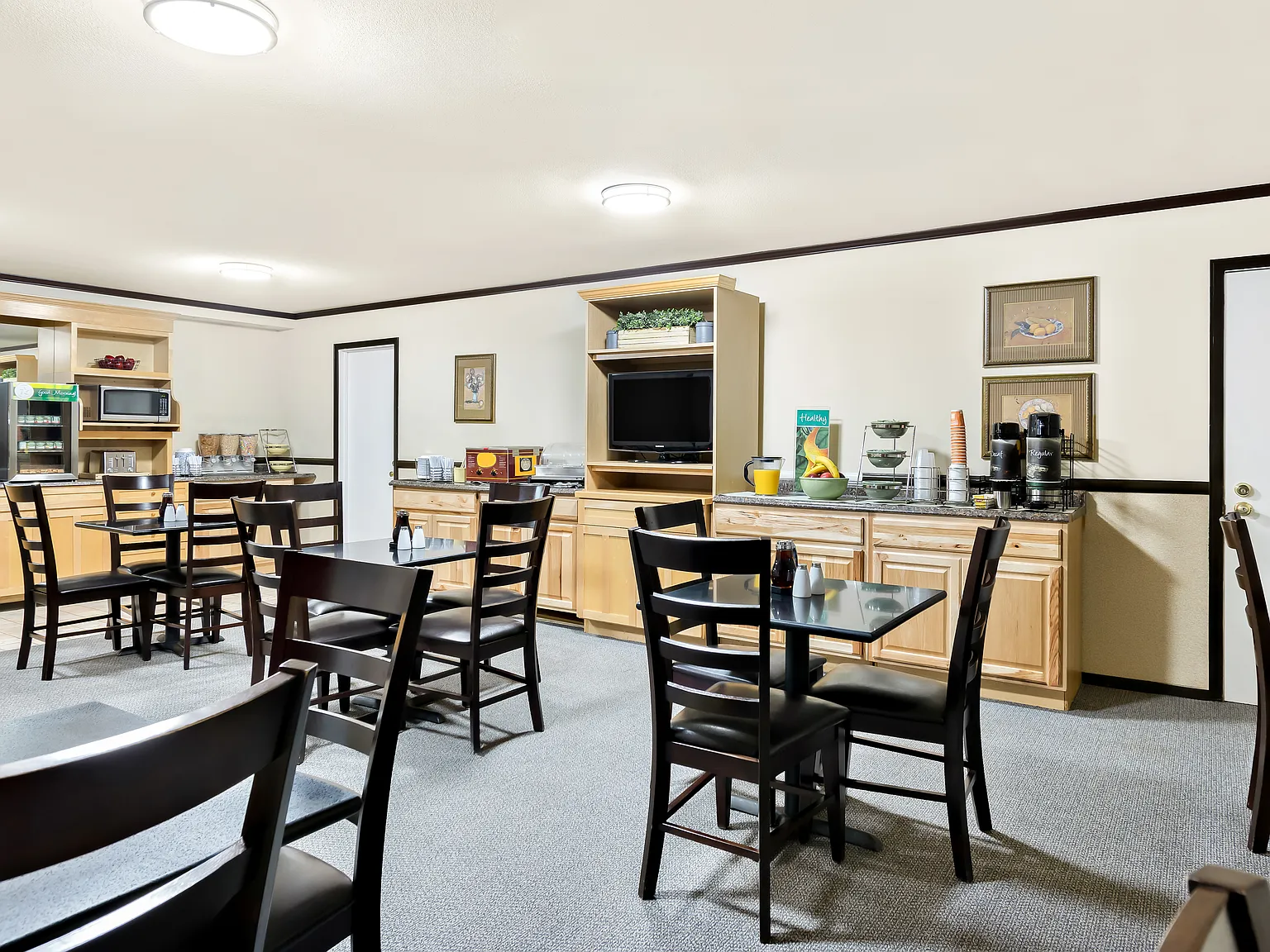Quality Inn — Photo 2