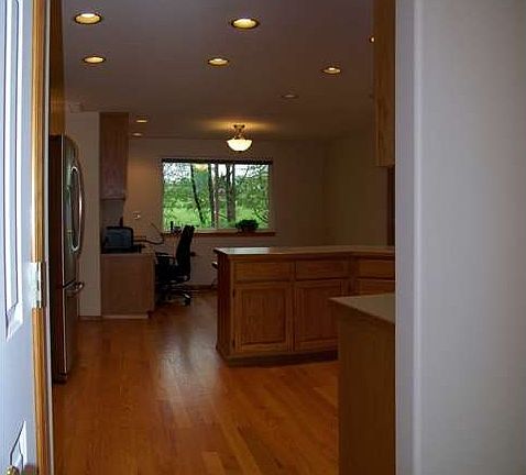 3rd image of 6781 Vista Dr