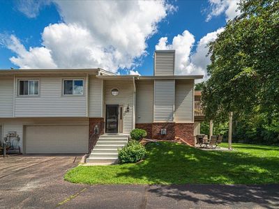 1536 Clemson Dr #B, Eagan, MN, 55122