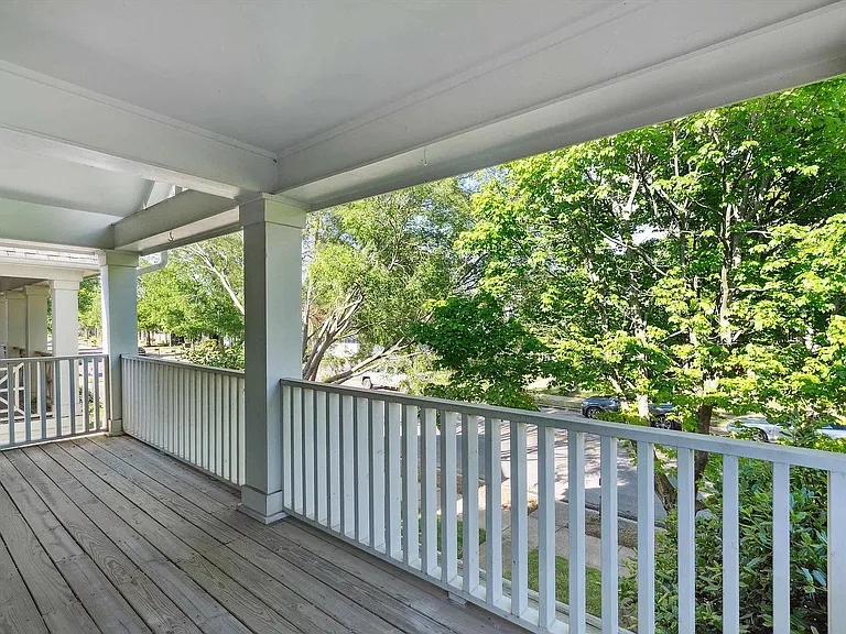 1133 Island Pl E — Photo 19