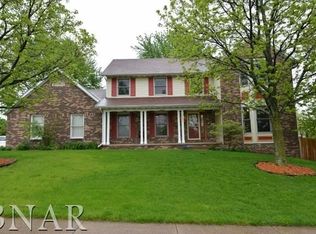 2303 Stone Mountain Blvd, Bloomington, IL 61704