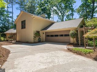 5573 Hidden Harbor Lndg, Gainesville, GA 30504