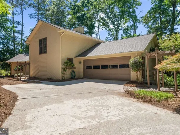 5573 Hidden Harbor Lndg, Gainesville, GA 30504
