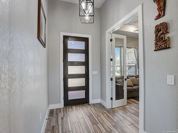 5th image of 217 CIBOLO WAY