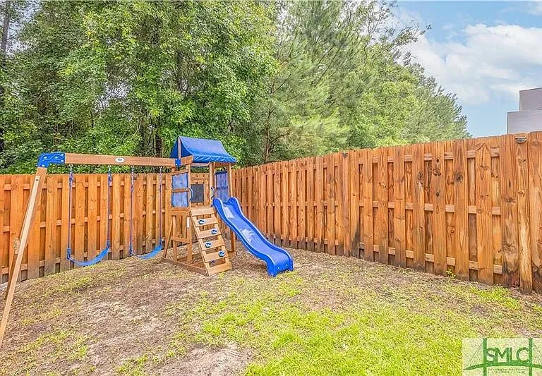 146 Chapel Lk S — Photo 28