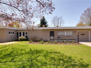 4532 Ranchview Ave, North Olmsted, OH 44070