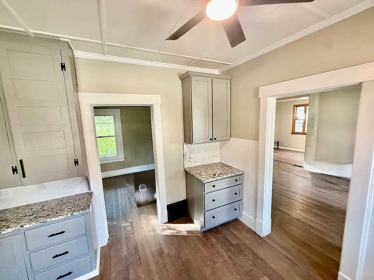 3 bed, 1181 sqft, $1,500 — Photo 3