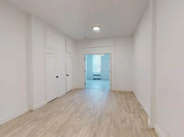 59-29 Linden Street image 5 of 22