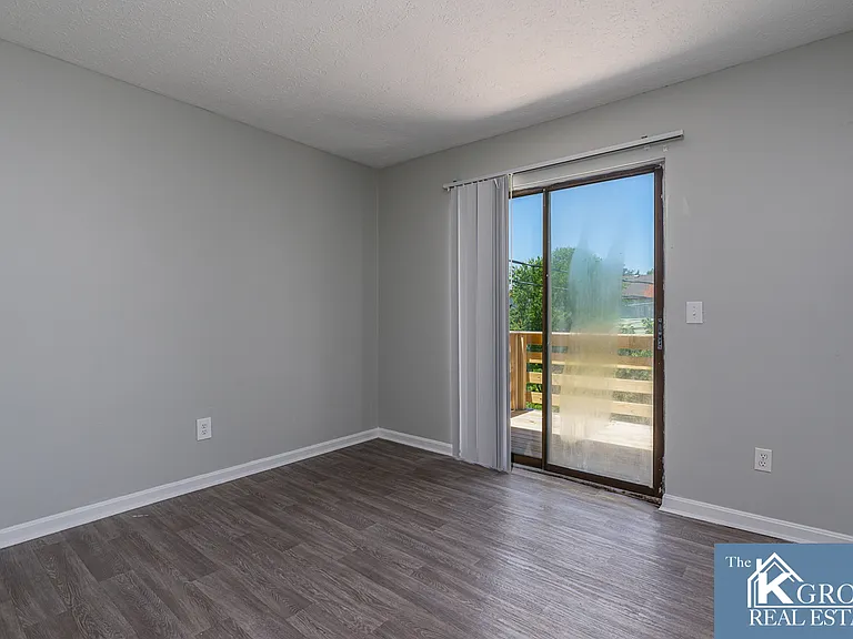 2845 Frontier Ct #6 — Photo 6