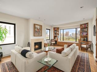 860 5th Ave, New York, NY
