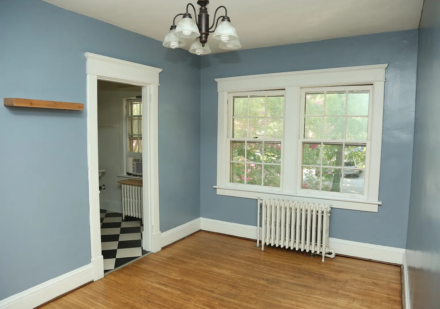 432 3rd St NE — Photo 4