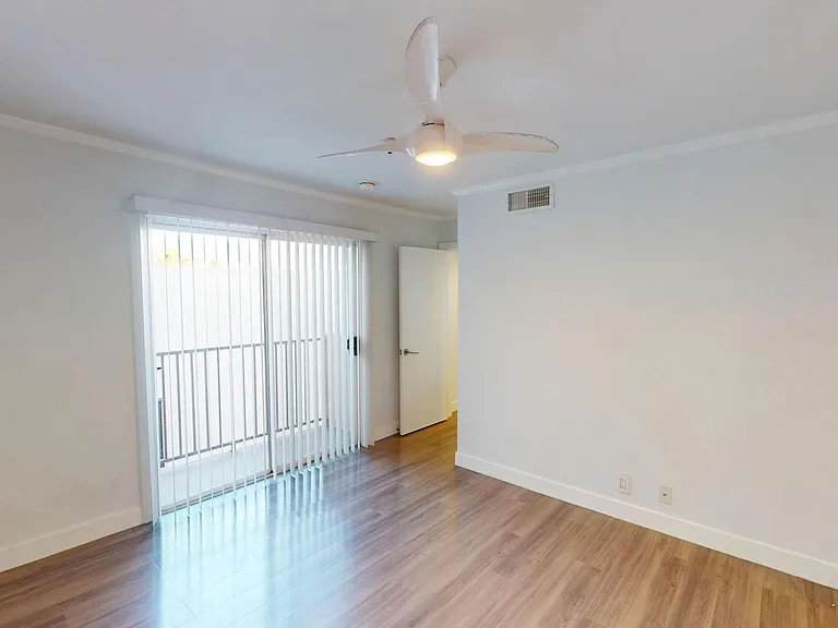 Franklin Tower — Photo 30