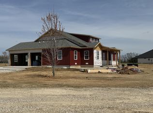 102 Wildhorse Dr, Rogersville, MO 65742