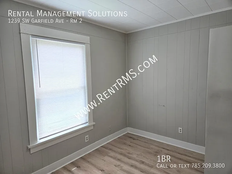 1239 SW Garfield Ave #2 — Photo 2