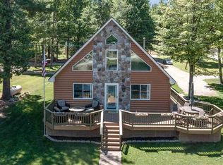 4184 Navajo St, Gladwin, MI 48624