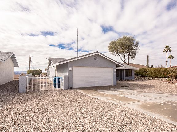 5th image of 3207 Iroquois Ct