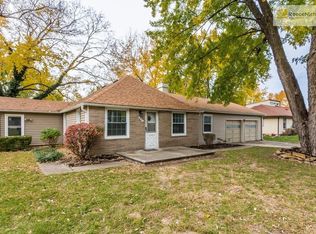 801 N Walker St, Olathe, KS 66061