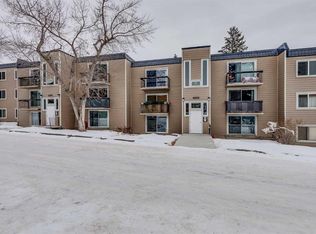 315 W Heritage Dr SE #319, Calgary, AB T2H 1N2