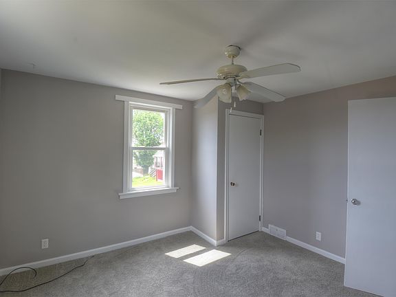 3rd image of 724 Lemington St