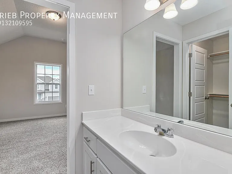 2677 W Dartmouth St — Photo 32