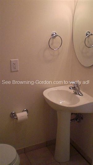 1st image of 1721-B 14th Ave S