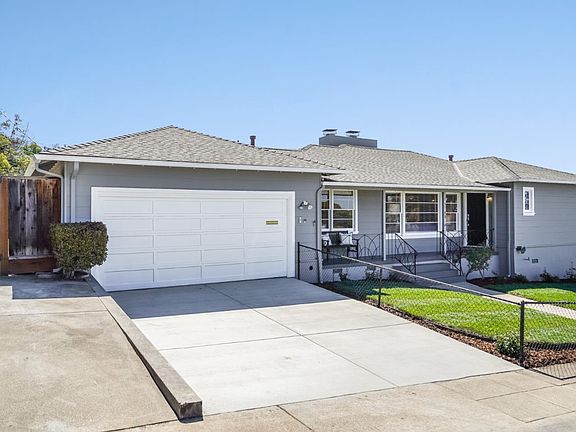 3rd image of 3708 Lola St