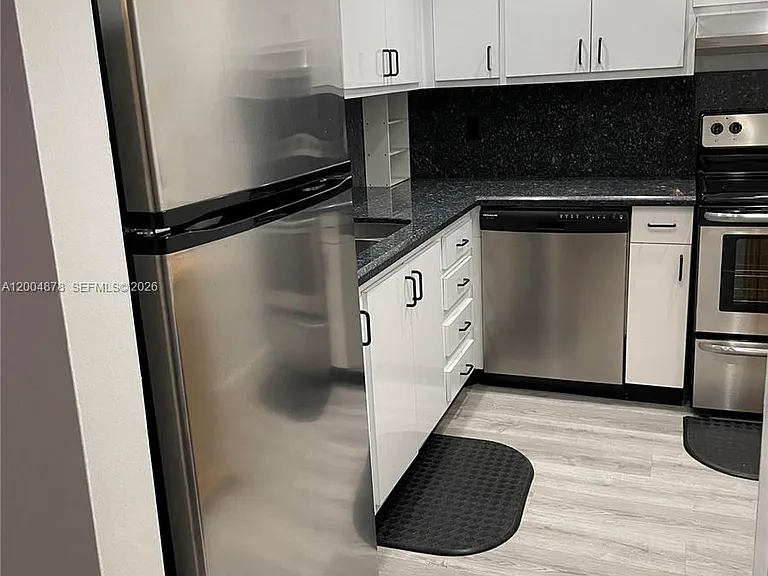 6207 Bay Club Dr #1 — Photo 10