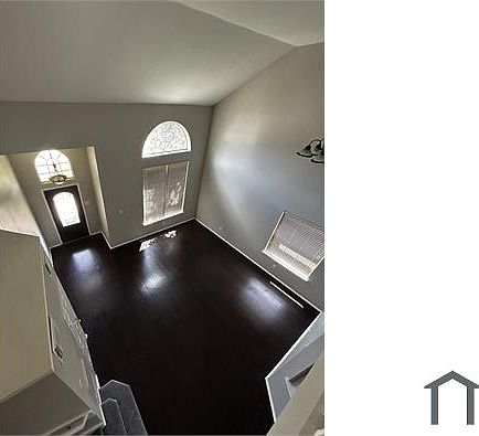 4th image of 7323 Roundrock Park Ln