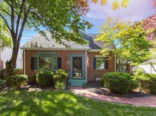 1855 Suffolk Rd, Columbus, OH 43221