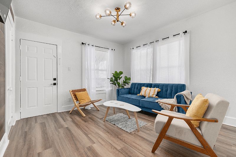 1st image of 805 4th Ave N APT 10