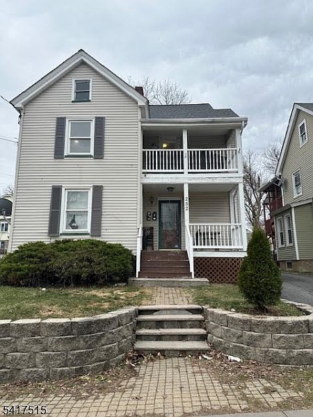 1st image of 252 Spring St