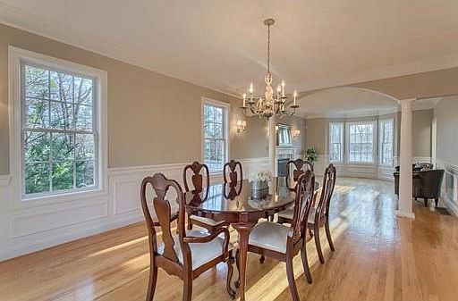 4th image of 221 Webster Woods Ln