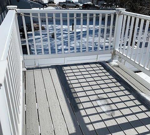 Private deck