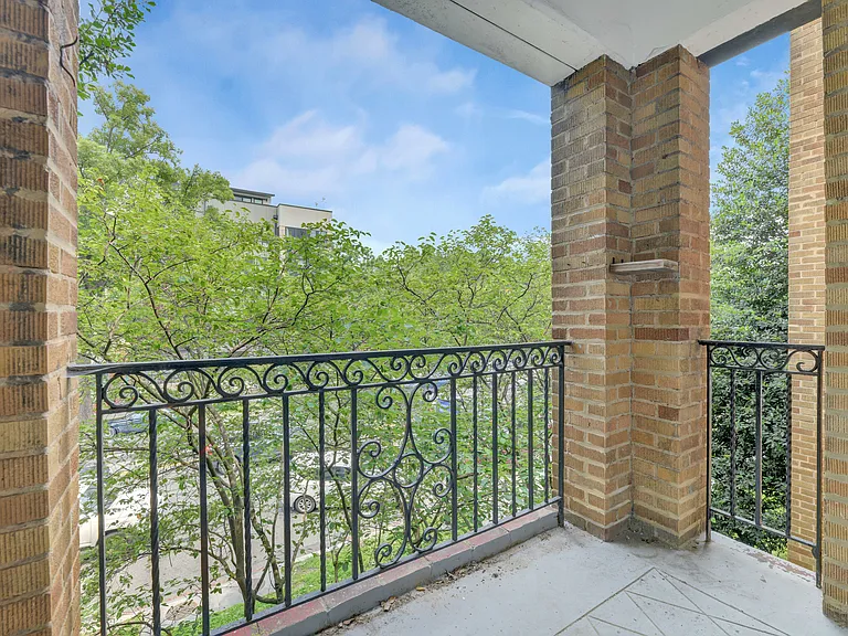 5112 Connecticut Ave NW #211 — Photo 18
