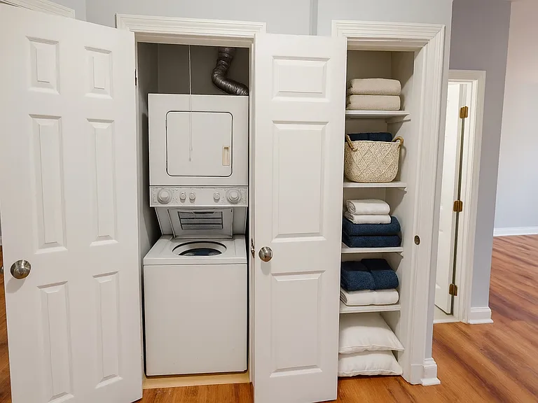 444 Mellon St SE #3 — Photo 7