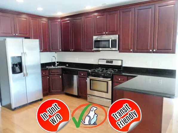3703 N Kedzie Ave #203, Chicago, IL 60618