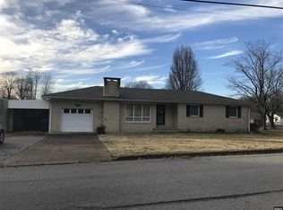 326 Ellis St, Martin, TN 38237