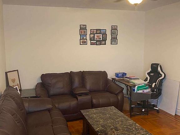 2nd image of 124 Parrott Pl #4D