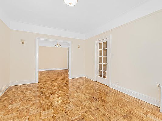 5th image of 3416 Tibbett Ave #1