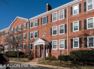 4811 30th St S APT A2, Arlington, VA 22206