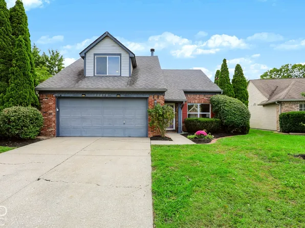 11090 Lake Run Dr, Fishers, IN 46038