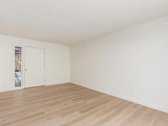 5th image of 4235 N 13th Pl APT 2