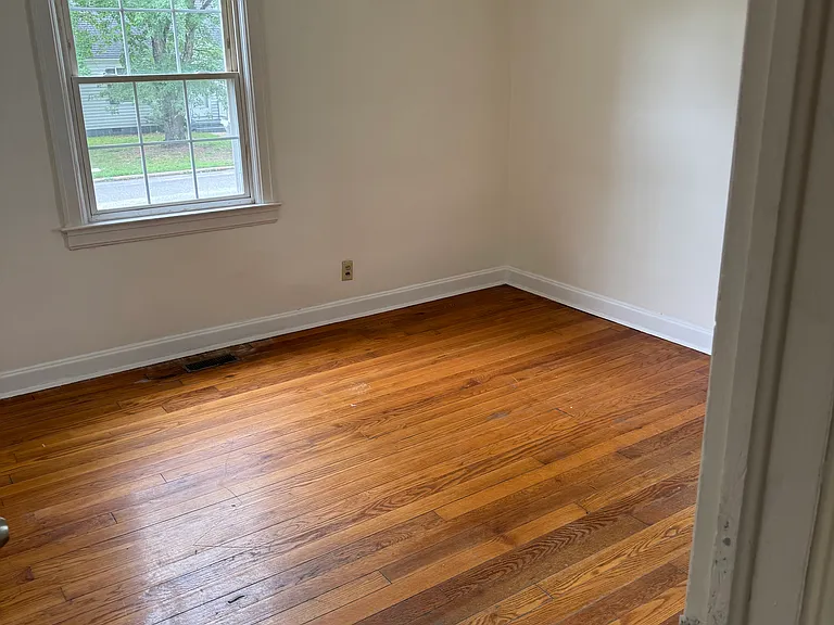 38 Pickett Ct — Photo 4