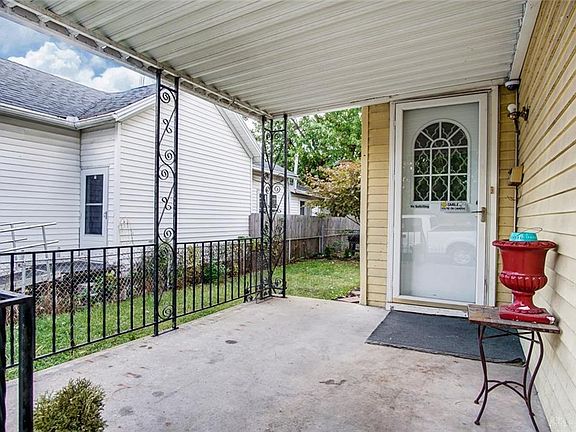 5th image of 130 Haynes St