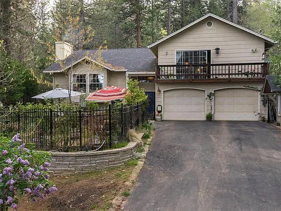 24311 Oxbow Ln N photo 1